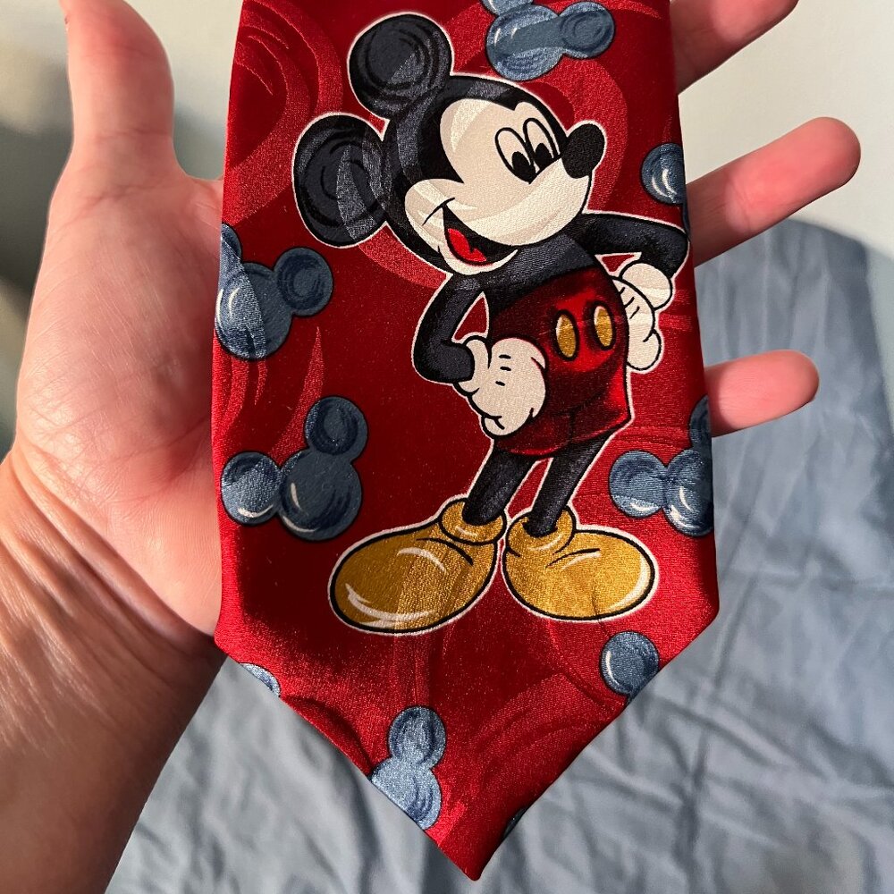 Disney Mickey Unlimited Red w Graphic Print Tie